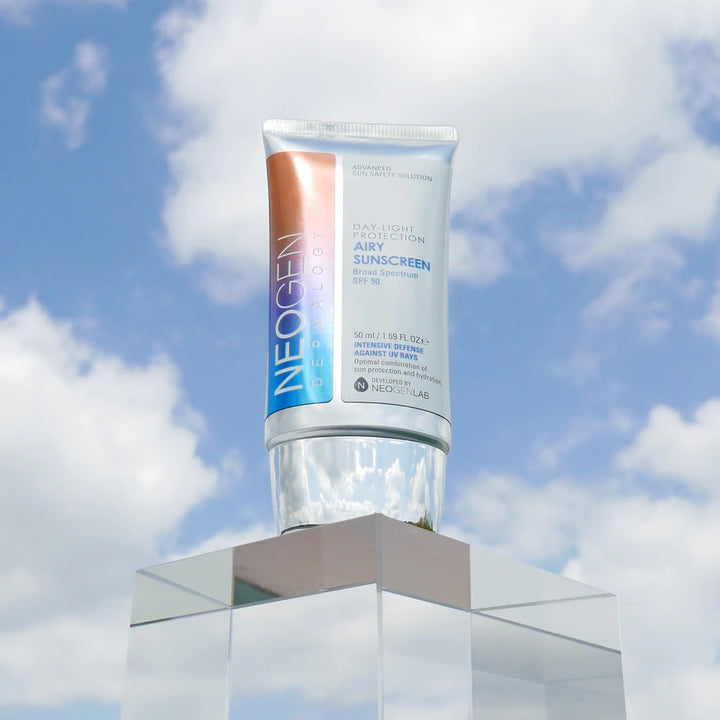 Crema cu SPF 50 Day-Light Protection Airy Sunscreen Broad Spectrum SPF50, 50ml, NEOGEN - blively.ro